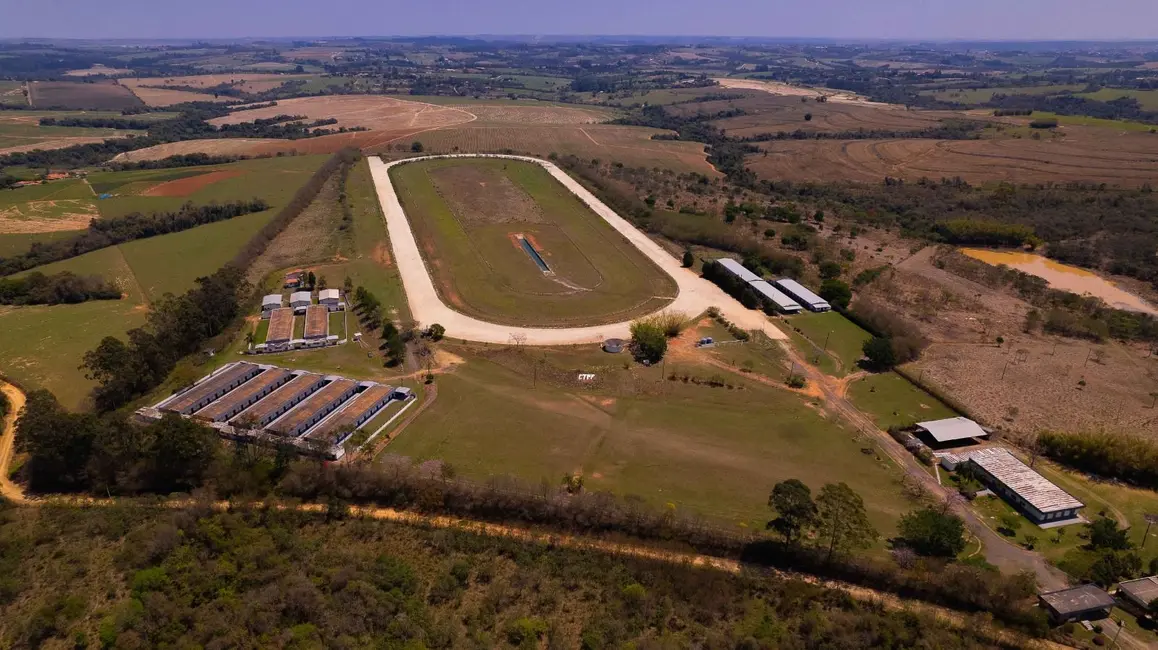Foto 1 de Fazenda / Haras à venda, 518606m2 em Porto Feliz - SP