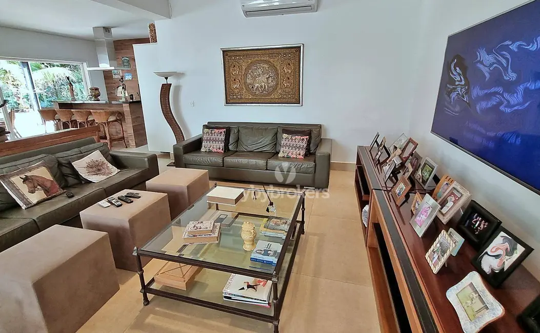 Foto 8 de Casa de Condomínio com 4 quartos à venda, 3600m2 em Helvétia Country, Indaiatuba - SP