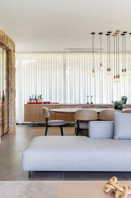 Casa de Condomínio com 6 quartos à venda, 2074m2 em Loteamento Residencial Parque Terras de Santa Cecília, Itu - SP - imagem 3 Foto 3 de Casa de Condomínio com 6 quartos à venda, 2074m2 em Loteamento Residencial Parque Terras de Santa Cecília, Itu - SP