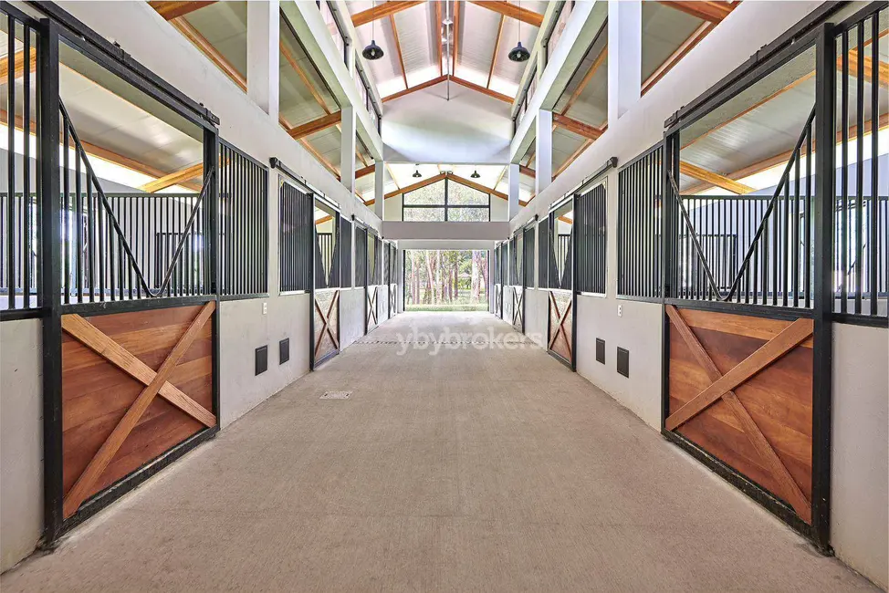 Terreno / Lote à venda, 22000m2 em Lopes, Valinhos - SP - imagem 9 Foto 9 de Terreno / Lote à venda, 22000m2 em Lopes, Valinhos - SP