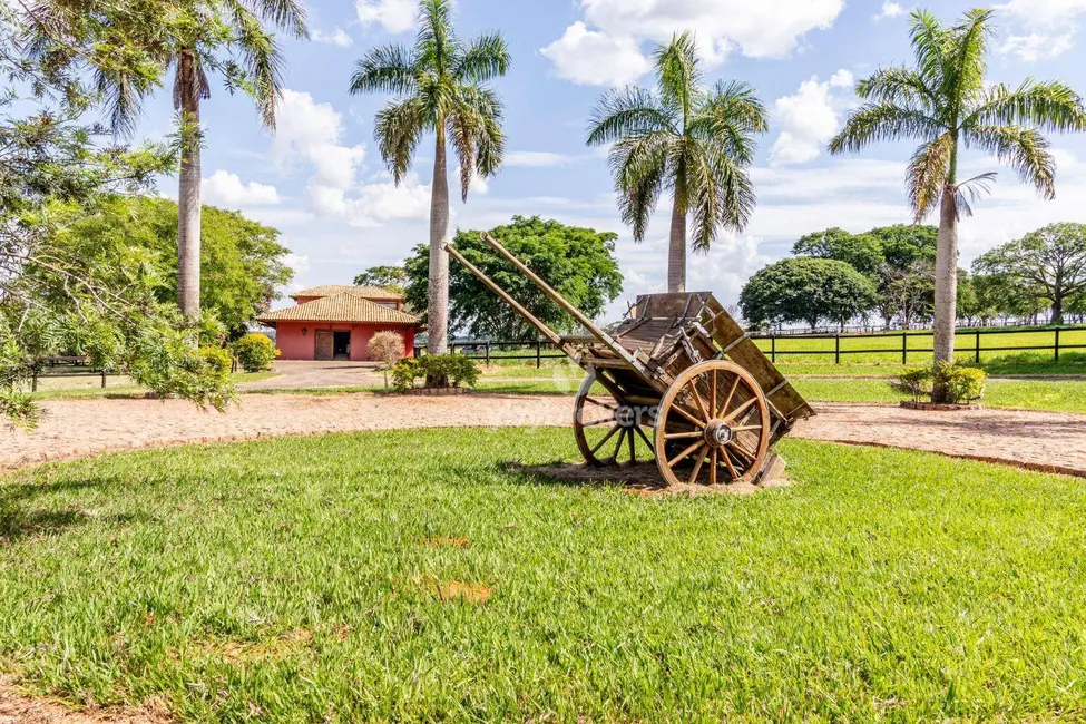 Foto 2 de Fazenda / Haras com 5 quartos à venda, 435600m2 em Porto Feliz - SP
