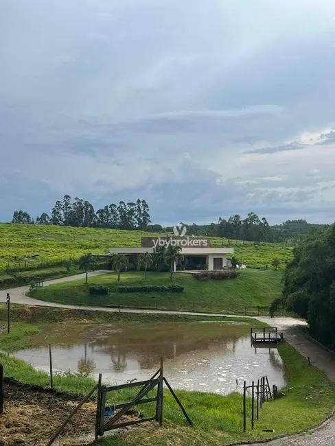 Foto 1 de Fazenda / Haras com 3 quartos à venda, 50000m2 em Porto Feliz - SP