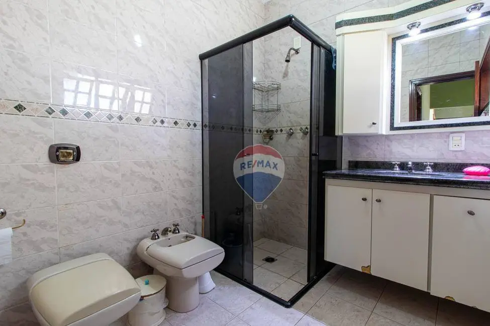 Sobrado com 3 quartos à venda, 300m2 em Vila Joana, Jundiai - SP - imagem 6 Foto 6 de Sobrado com 3 quartos à venda, 300m2 em Vila Joana, Jundiai - SP