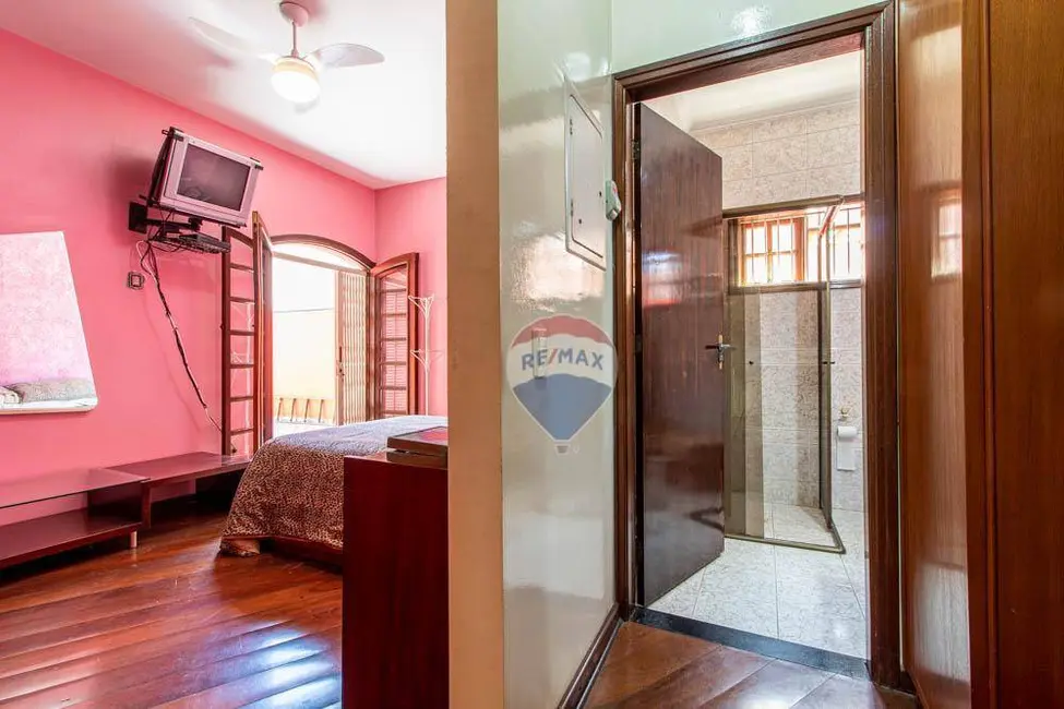 Sobrado com 3 quartos à venda, 300m2 em Vila Joana, Jundiai - SP - imagem 7 Foto 7 de Sobrado com 3 quartos à venda, 300m2 em Vila Joana, Jundiai - SP