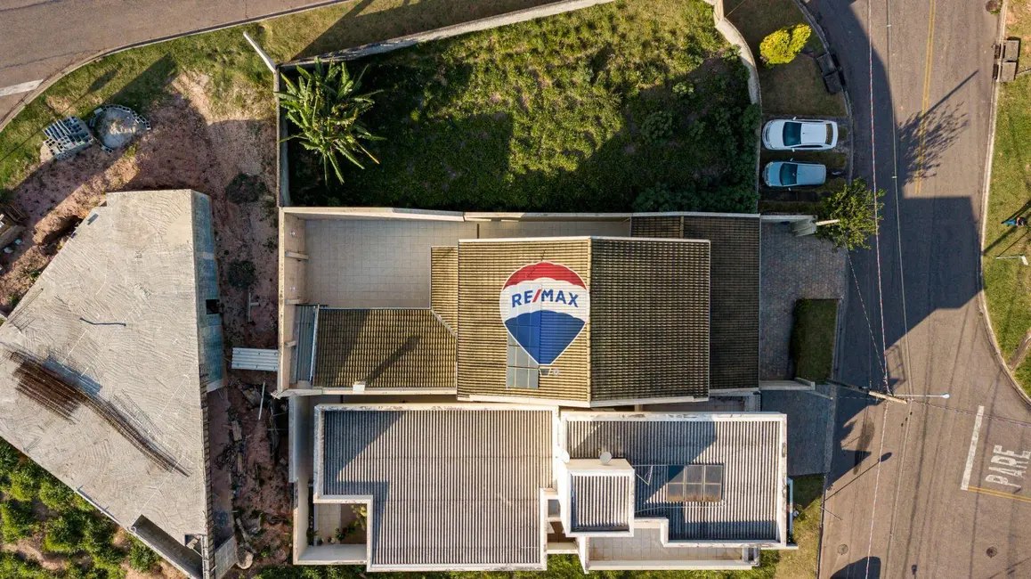 Casa de Condomínio com 3 quartos à venda, 300m2 em Jardim Promeca, Varzea Paulista - SP - imagem 9 Foto 9 de Casa de Condomínio com 3 quartos à venda, 300m2 em Jardim Promeca, Varzea Paulista - SP