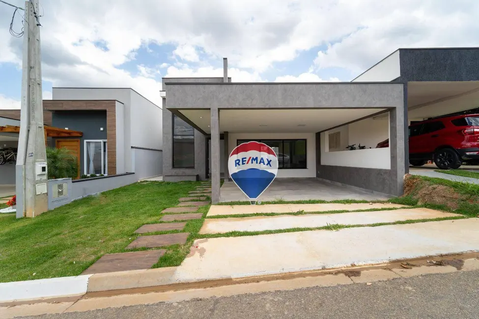 Foto 3 de Casa de Condomínio com 3 quartos à venda, 250m2 em Cabreuva - SP