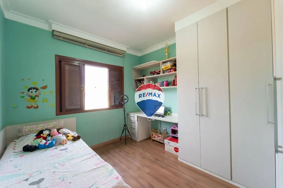 Casa com 4 quartos à venda, 240m2 em Jardim Quintas das Videiras, Jundiai - SP - imagem 8 Foto 8 de Casa com 4 quartos à venda, 240m2 em Jardim Quintas das Videiras, Jundiai - SP