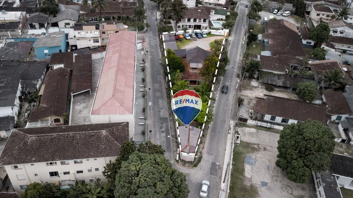 Foto 2 de Terreno / Lote à venda, 1215m2 em Bertioga - SP