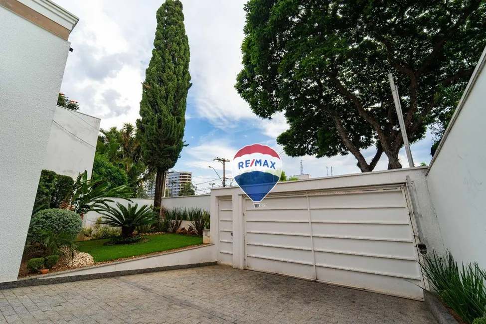 Foto 3 de Casa com 3 quartos à venda, 360m2 em Jardim Brasil, Jundiai - SP