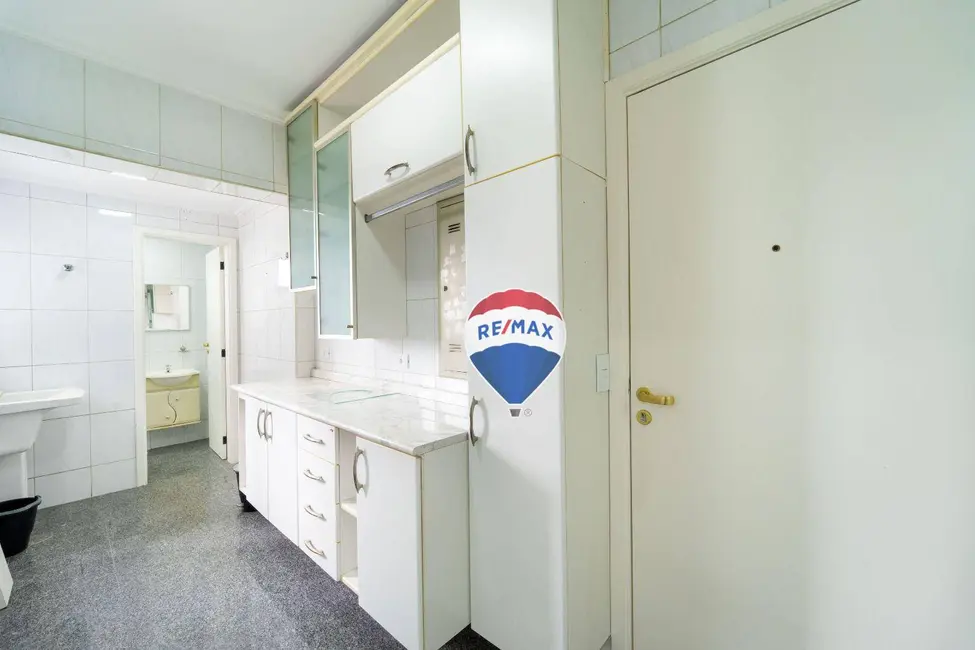 Apartamento com 3 quartos à venda, 135m2 em Centro, Jundiai - SP - imagem 8 Foto 8 de Apartamento com 3 quartos à venda, 135m2 em Centro, Jundiai - SP