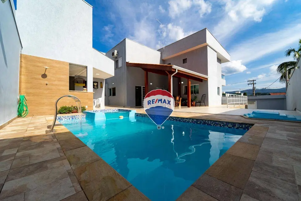 Casa com 3 quartos à venda, 375m2 em Jardim Santa Adelaide, Jundiai - SP - imagem 3 Foto 3 de Casa com 3 quartos à venda, 375m2 em Jardim Santa Adelaide, Jundiai - SP