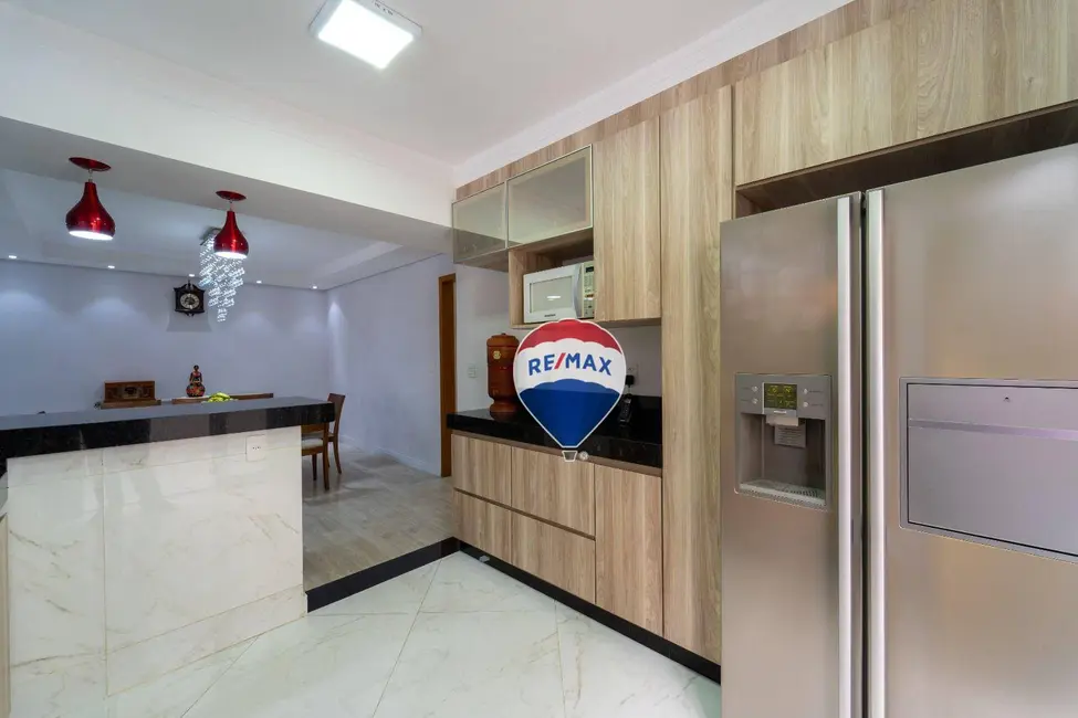 Foto 5 de Casa com 3 quartos à venda, 250m2 em Altos de Jordanésia (Jordanésia), Cajamar - SP