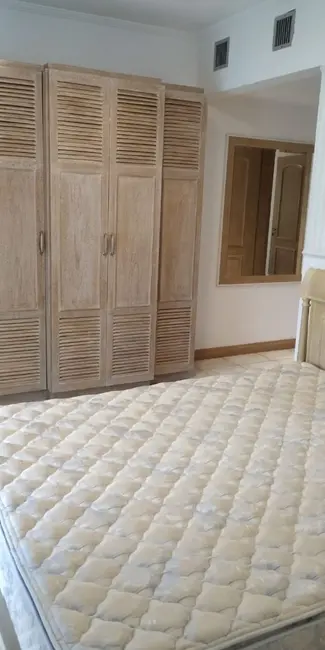 Foto 4 de Apartamento com 4 quartos à venda, 196m2 em Bertioga - SP
