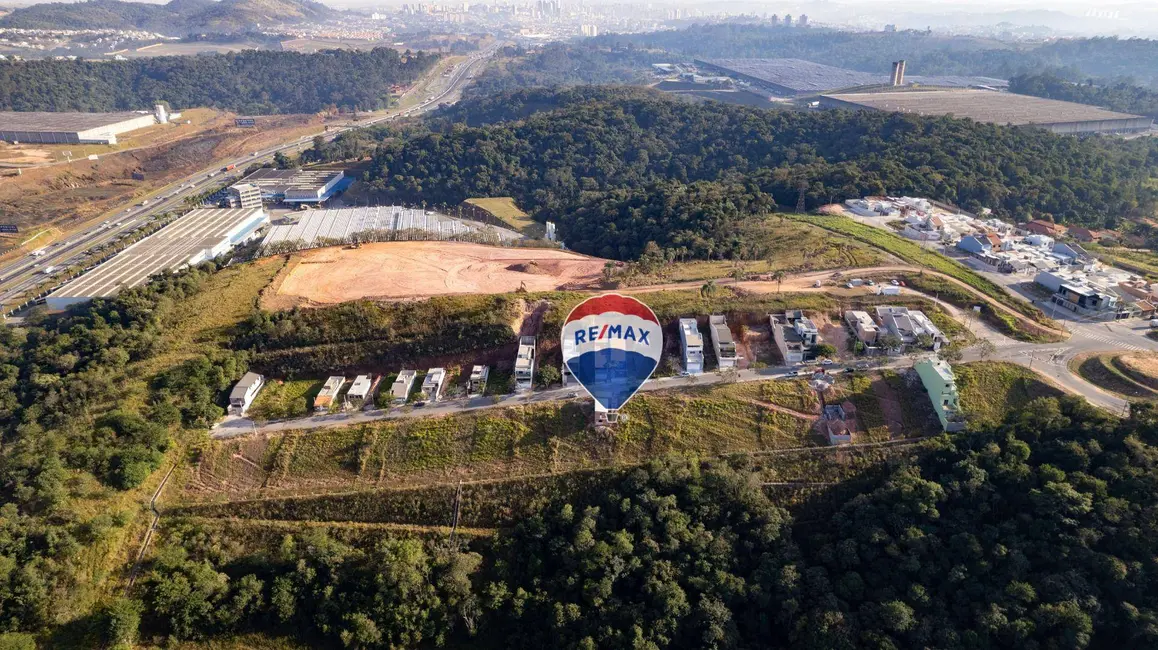 Foto 3 de Sobrado com 3 quartos à venda, 200m2 em Jardim Vale Verde, Jundiai - SP