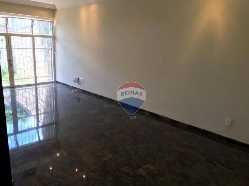 Foto 6 de Casa com 3 quartos para alugar, 189m2 em Vila Nova Esperia, Jundiai - SP