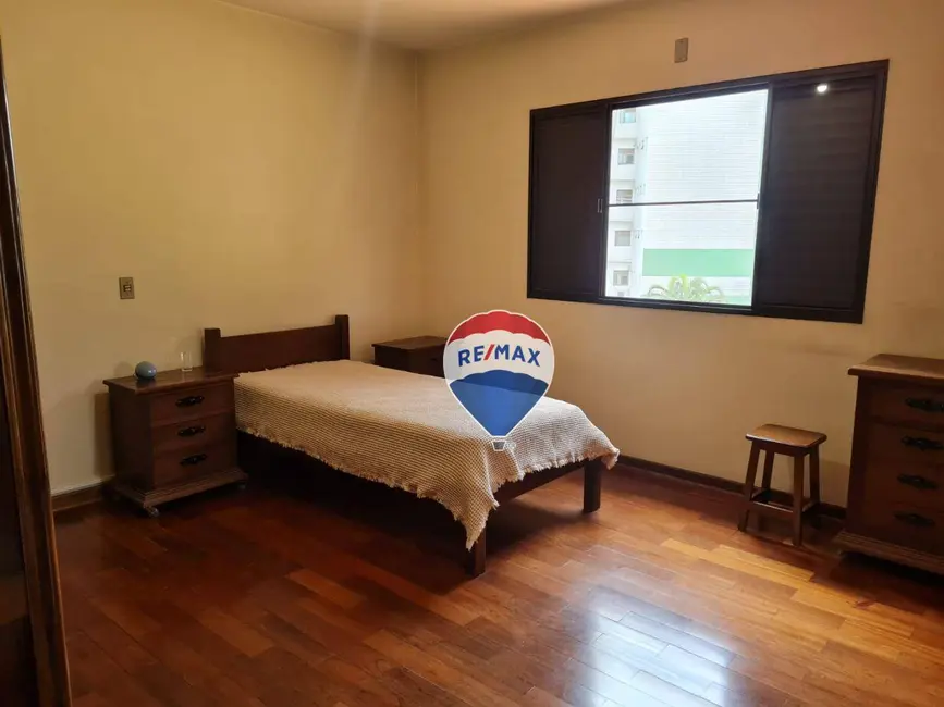 Casa com 3 quartos à venda, 350m2 em Jardim Paulista I, Jundiai - SP - imagem 9 Foto 9 de Casa com 3 quartos à venda, 350m2 em Jardim Paulista I, Jundiai - SP