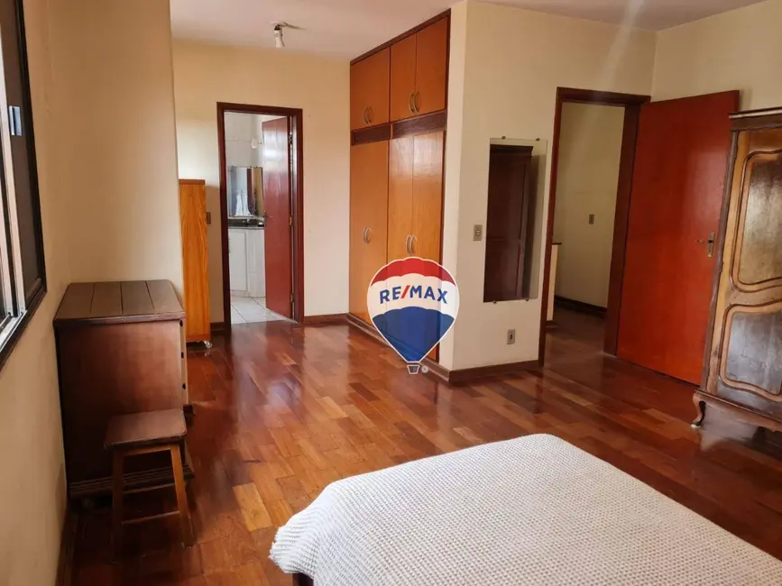 Casa com 3 quartos à venda, 350m2 em Jardim Paulista I, Jundiai - SP - imagem 8 Foto 8 de Casa com 3 quartos à venda, 350m2 em Jardim Paulista I, Jundiai - SP