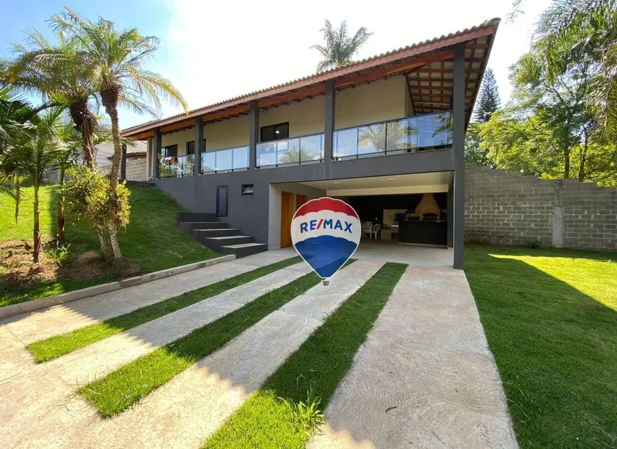 Foto 2 de Chácara com 2 quartos à venda, 2711m2 em Estância Figueira Branca, Campo Limpo Paulista - SP