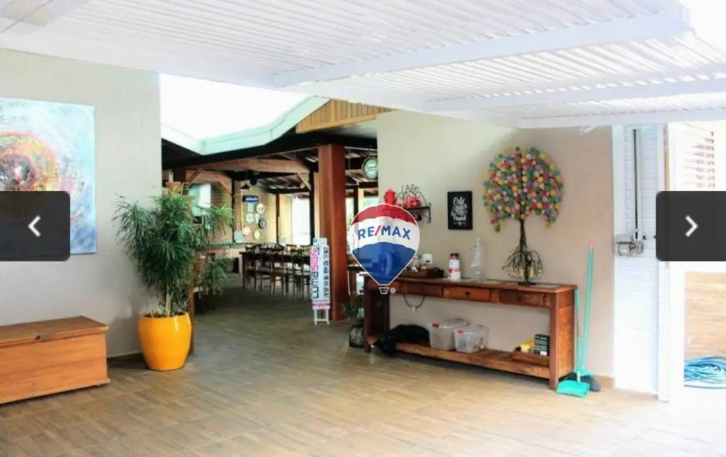 Foto 4 de Casa com 5 quartos para alugar, 1000m2 em Medeiros, Jundiai - SP