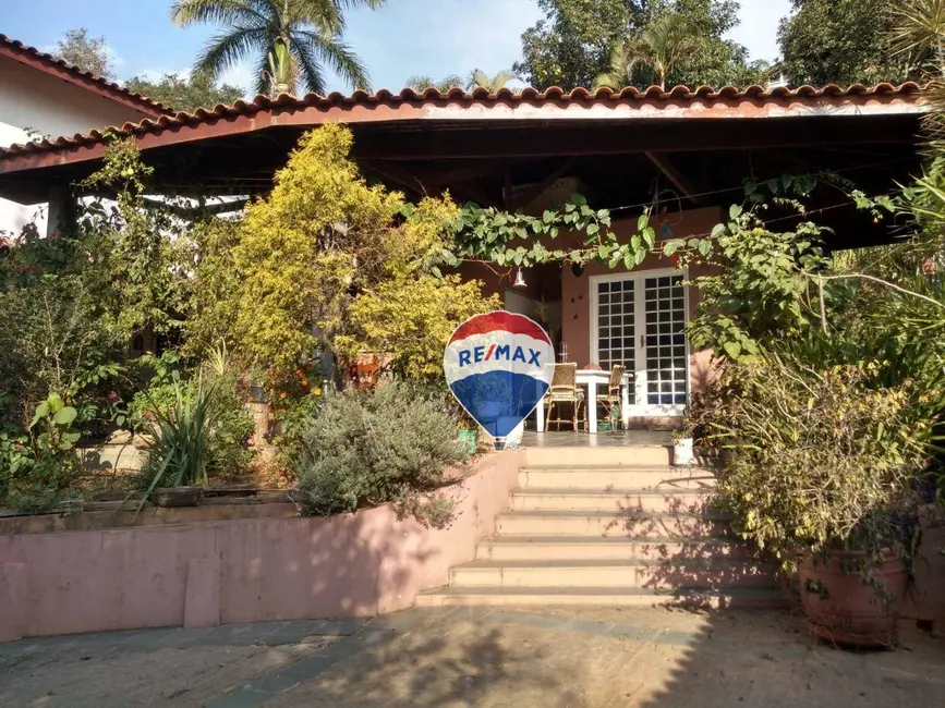 Foto 1 de Casa de Condomínio com 5 quartos à venda e para alugar, 1800m2 em Cajamar - SP