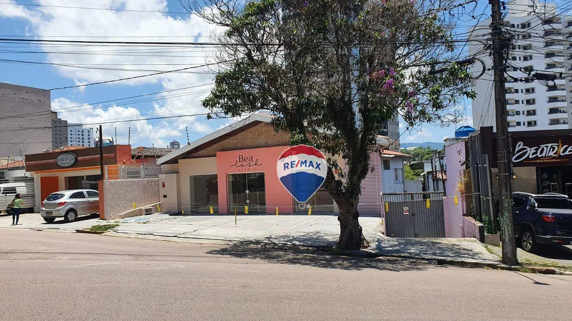 Sala Comercial para alugar 500m2 por R 9.000 em Ch cara Urbana