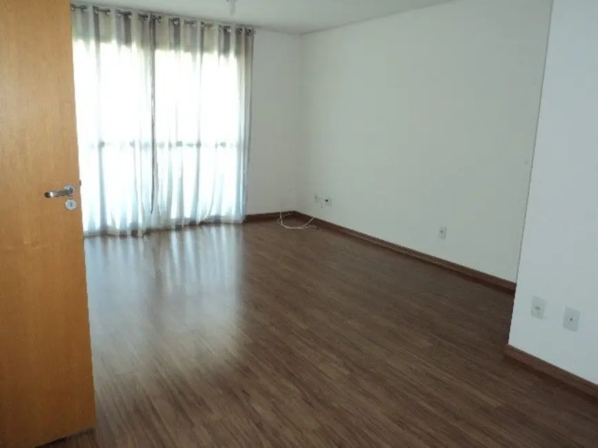 Foto 3 de Apartamento com 3 quartos para alugar, 92m2 em Jardim Paulista I, Jundiai - SP