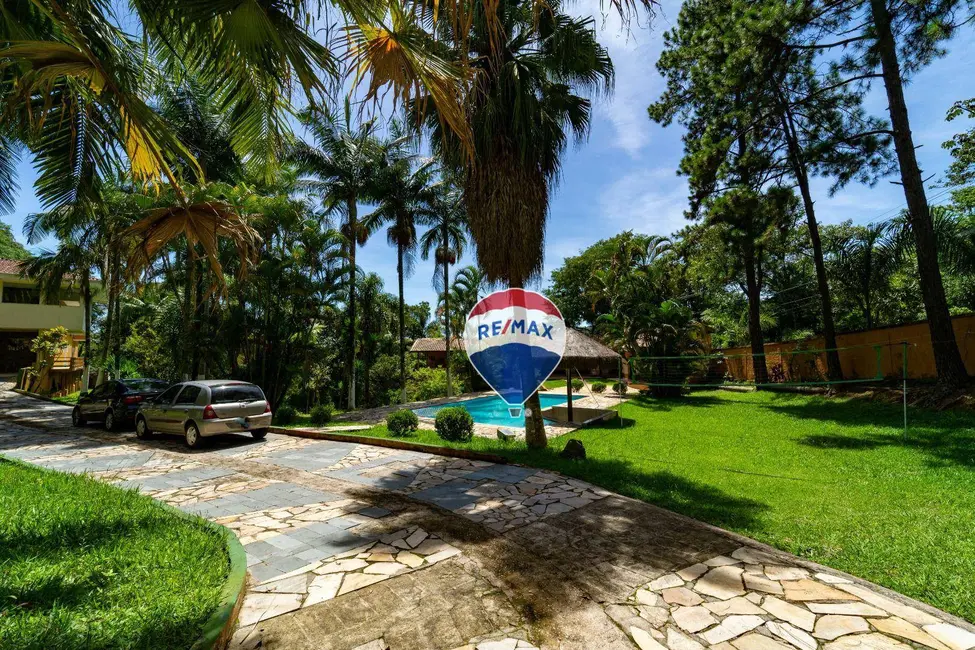 Foto 2 de Casa com 6 quartos à venda, 3860m2 em Alpes dos Araçás (Jordanésia), Cajamar - SP