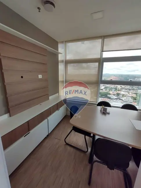 Foto 3 de Sala Comercial para alugar, 113m2 em Chácara Urbana, Jundiai - SP