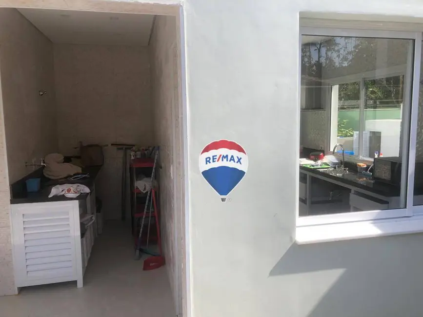 Casa com 4 quartos à venda, 416m2 em Bertioga - SP - imagem 5 Foto 5 de Casa com 4 quartos à venda, 416m2 em Bertioga - SP