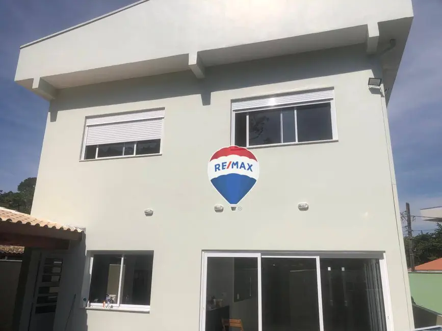 Casa com 4 quartos à venda, 416m2 em Bertioga - SP - imagem 1 Foto 1 de Casa com 4 quartos à venda, 416m2 em Bertioga - SP