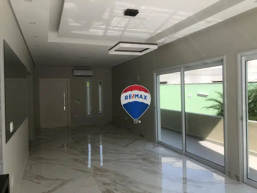 Casa com 4 quartos à venda, 416m2 em Bertioga - SP - imagem 4 Foto 4 de Casa com 4 quartos à venda, 416m2 em Bertioga - SP