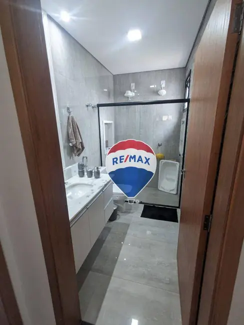 Foto 4 de Casa com 3 quartos para alugar, 1000m2 em Tijuco Preto, Jundiai - SP