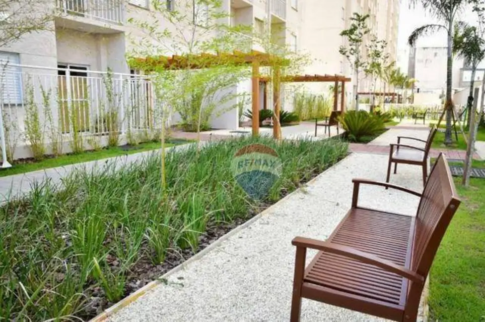 Foto 4 de Apartamento com 2 quartos para alugar, 56m2 em Vila Lacerda, Jundiai - SP