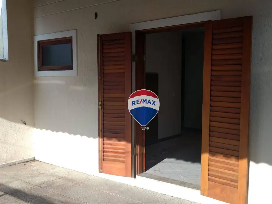 Casa com 3 quartos para alugar, 251m2 em Vila das Hortências, Jundiai - SP - imagem 1 Foto 1 de Casa com 3 quartos para alugar, 251m2 em Vila das Hortências, Jundiai - SP