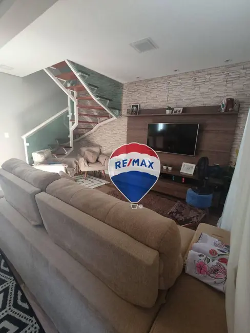 Sobrado com 3 quartos à venda, 87m2 em Engordadouro, Jundiai - SP - imagem 5 Foto 5 de Sobrado com 3 quartos à venda, 87m2 em Engordadouro, Jundiai - SP