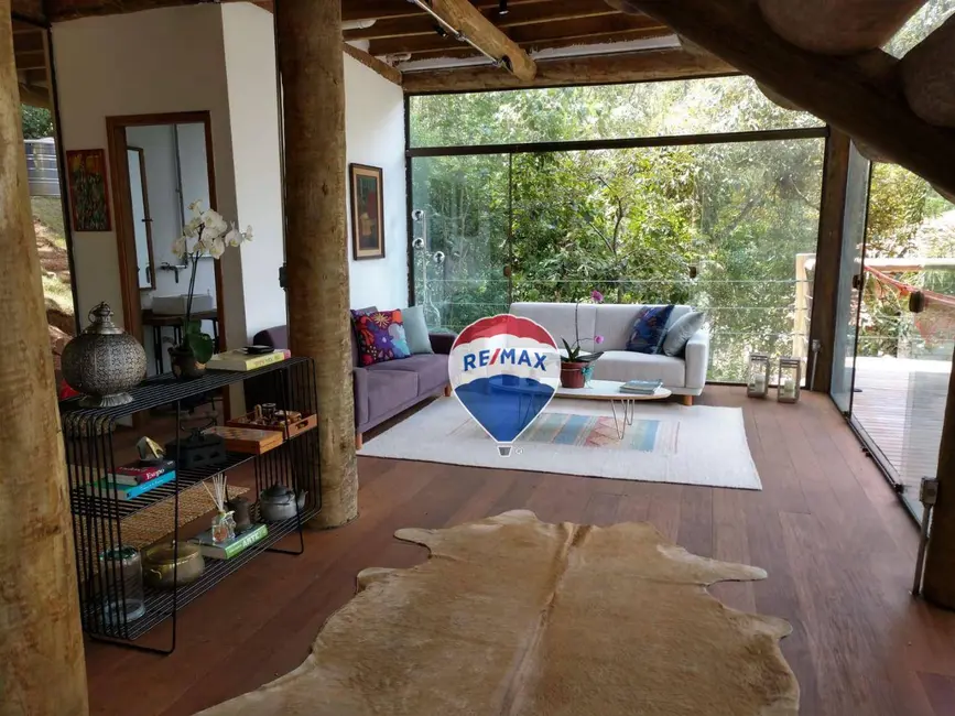 Armazém / Galpão com 3 quartos à venda, 1600m2 em Cajamar - SP - imagem 6 Foto 6 de Armazém / Galpão com 3 quartos à venda, 1600m2 em Cajamar - SP