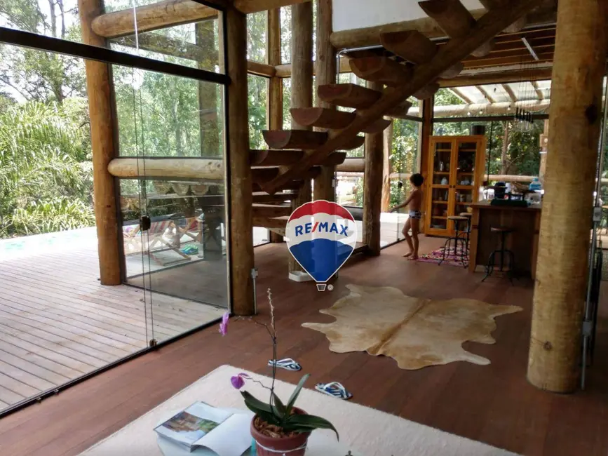 Armazém / Galpão com 3 quartos à venda, 1600m2 em Cajamar - SP - imagem 3 Foto 3 de Armazém / Galpão com 3 quartos à venda, 1600m2 em Cajamar - SP