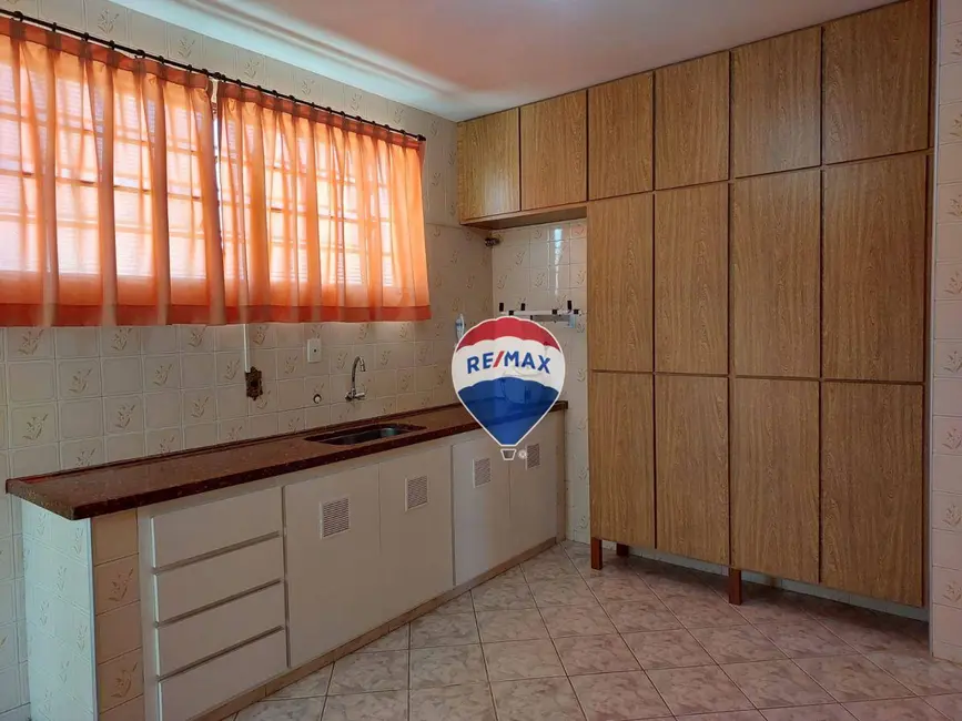 Casa com 3 quartos à venda, 345m2 em Jardim Pacaembu, Jundiai - SP - imagem 7 Foto 7 de Casa com 3 quartos à venda, 345m2 em Jardim Pacaembu, Jundiai - SP