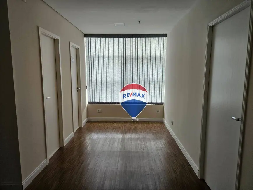 Sala Comercial para alugar, 47m2 em Chácara Urbana, Jundiai - SP - imagem 4 Foto 4 de Sala Comercial para alugar, 47m2 em Chácara Urbana, Jundiai - SP