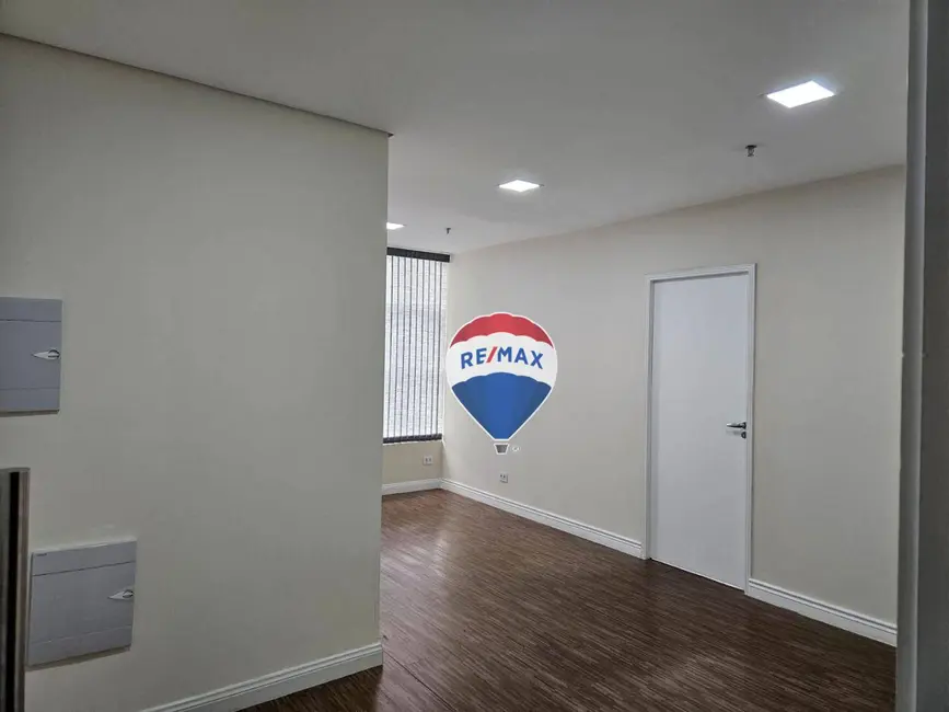 Sala Comercial para alugar, 47m2 em Chácara Urbana, Jundiai - SP - imagem 6 Foto 6 de Sala Comercial para alugar, 47m2 em Chácara Urbana, Jundiai - SP