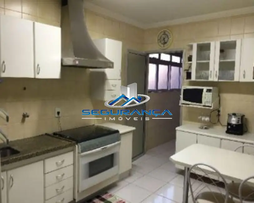 Foto 1 de Apartamento com 4 quartos à venda, 116m2 em Vila Lemos, Campinas - SP