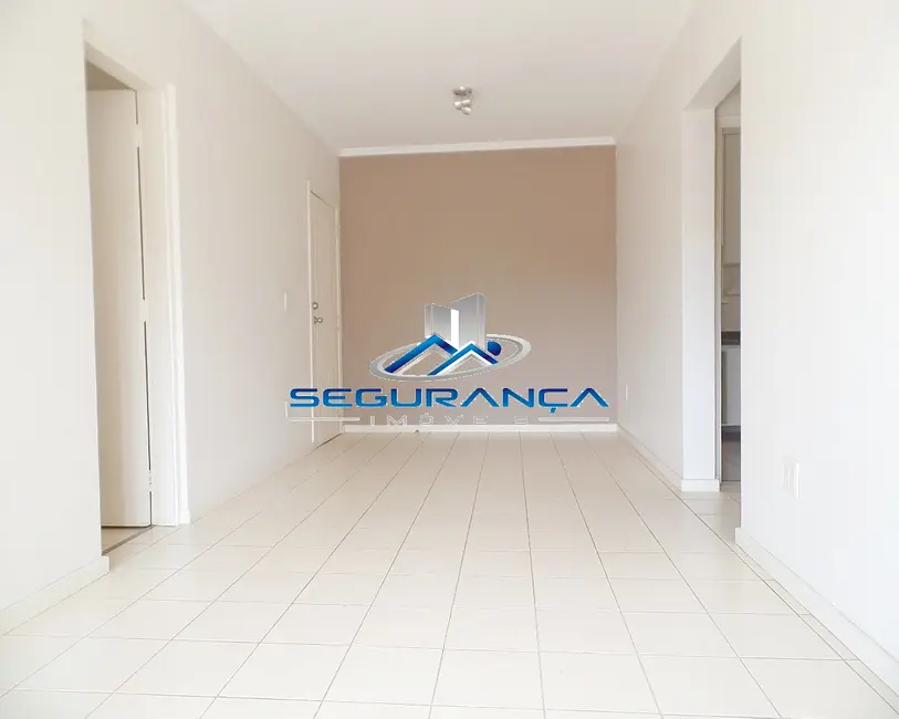 Foto 2 de Apartamento com 1 quarto para alugar, 60m2 em Vila Itapura, Campinas - SP