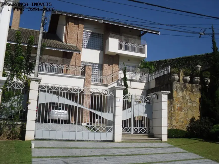 Foto 1 de Casa de Condomínio com 3 quartos à venda, 500m2 em Vila Petrópolis, Atibaia - SP