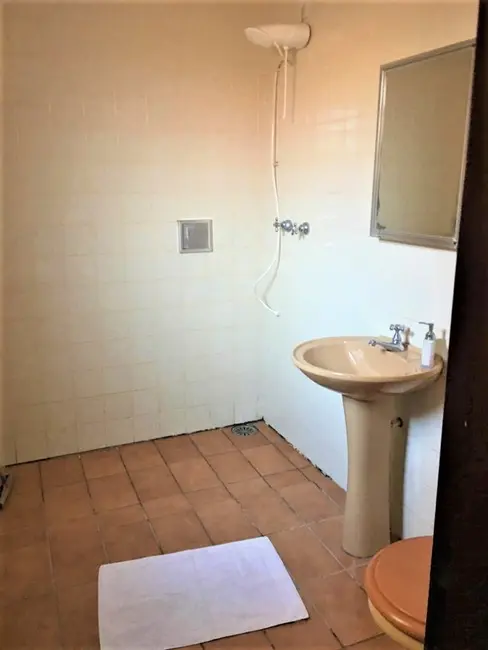 Foto 8 de Casa com 4 quartos à venda, 211m2 em Itanhaem - SP