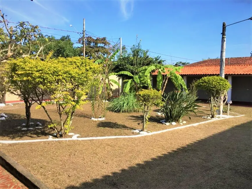 Foto 9 de Casa com 4 quartos à venda, 211m2 em Itanhaem - SP