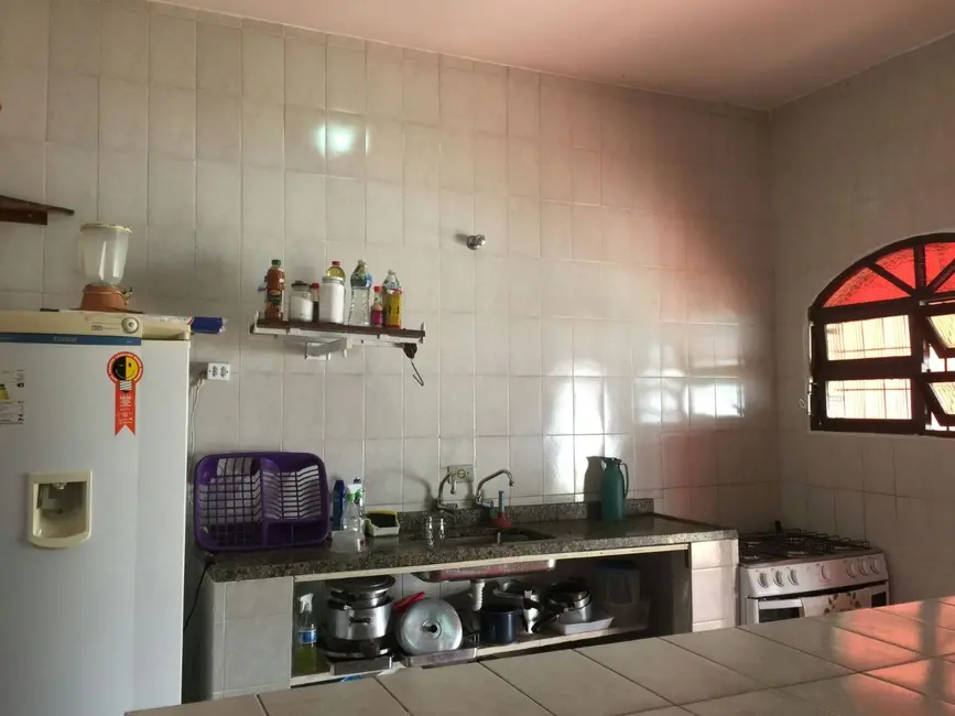 Foto 2 de Casa com 1 quarto à venda, 72m2 em Itanhaem - SP