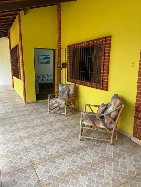 Foto 8 de Casa com 2 quartos à venda, 119m2 em Itanhaem - SP
