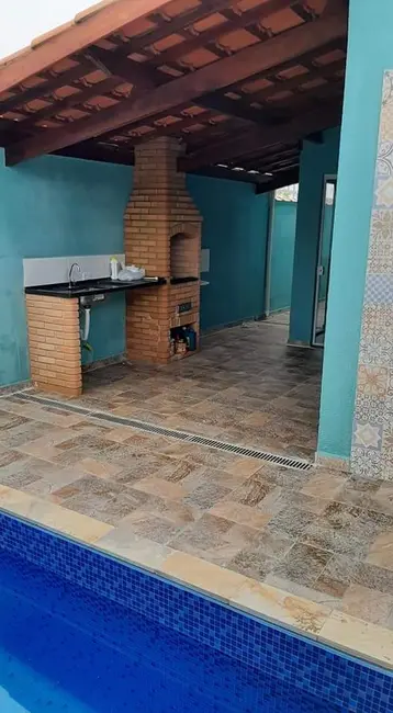 Foto 5 de Casa com 2 quartos à venda, 67m2 em Itanhaem - SP