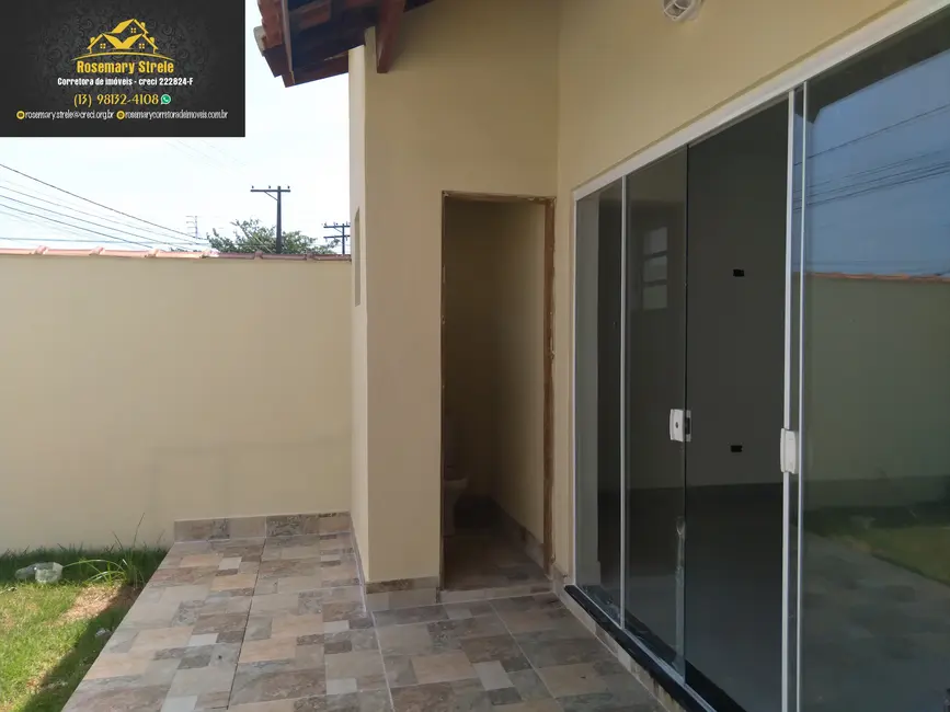 Foto 1 de Casa com 2 quartos à venda, 150m2 em Itanhaem - SP