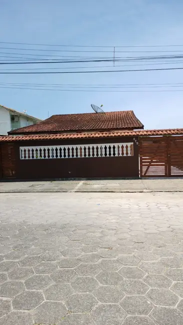Foto 9 de Casa com 3 quartos à venda, 252m2 em Itanhaem - SP